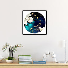 Charger l&#39;image dans la galerie, Lotus étang de poissons - diamant rond complet - 40x40cm
