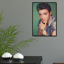 Charger l&#39;image dans la galerie, Portrait d’Elvis - diamant rond complet - 30x40cm
