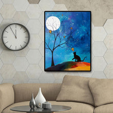 Charger l&#39;image dans la galerie, Chat de lune - diamant rond plein - 30x40cm
