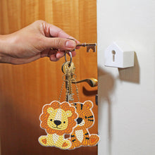 Charger l&#39;image dans la galerie, 5pièces Animaux Lion Double face Porte-clés
