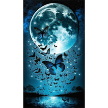 Charger l&#39;image dans la galerie, Papillon clair de lune- Vollbild Diamond Painting-40x70cm
